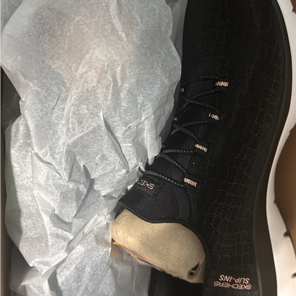 NIB Skechers black and rose gold, vegan washable slip ins - Picture 6 of 8